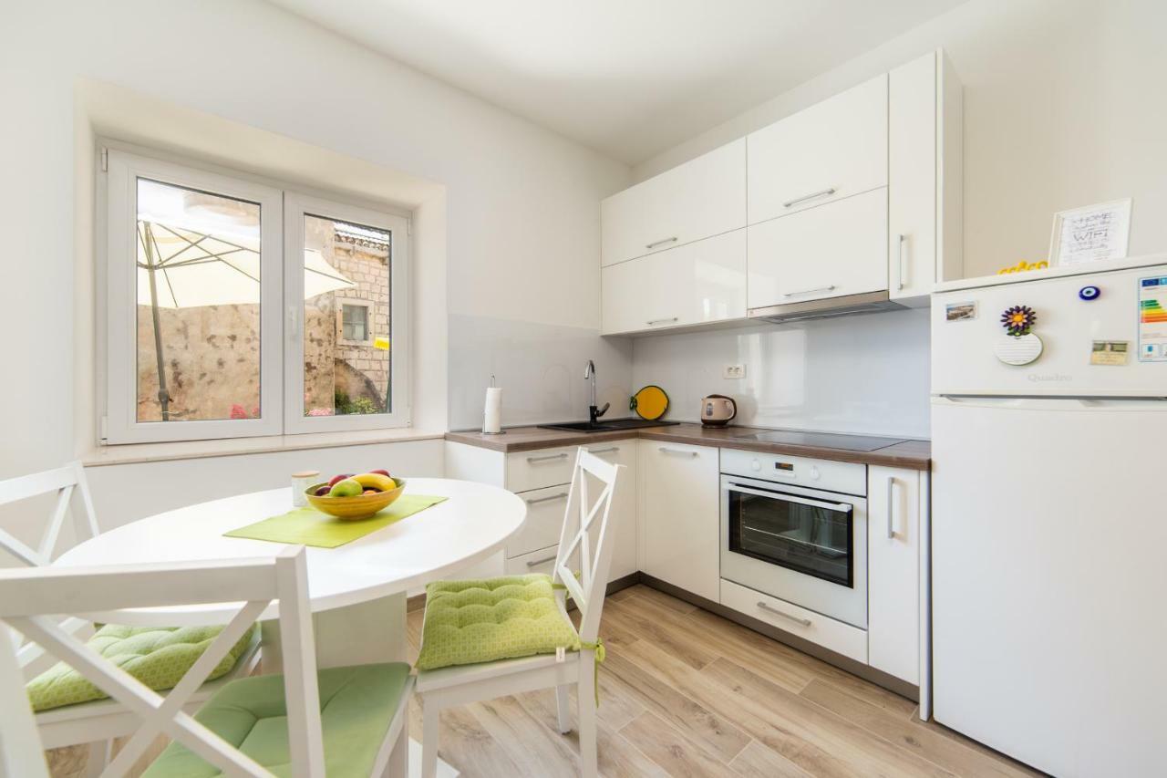 Apartmani Ujdur Gradac  Exterior foto